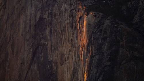 photo 1652039033545 af28657fc7cf.jpg