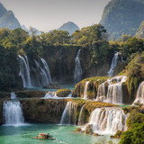 Ban Gioc Detian Falls on Quây Sơn River between Vietnam and China 1080p