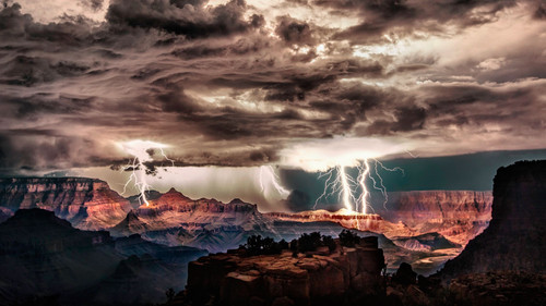 Lightning storm over Grand Canyon National Park, Arizona, USA 768p