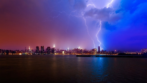 Lightning strike over New York City skyline, USA 1080p