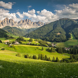 Val di Funes Villnöss valley, Odle Geisler Dolomite Massif, Italy 1080p