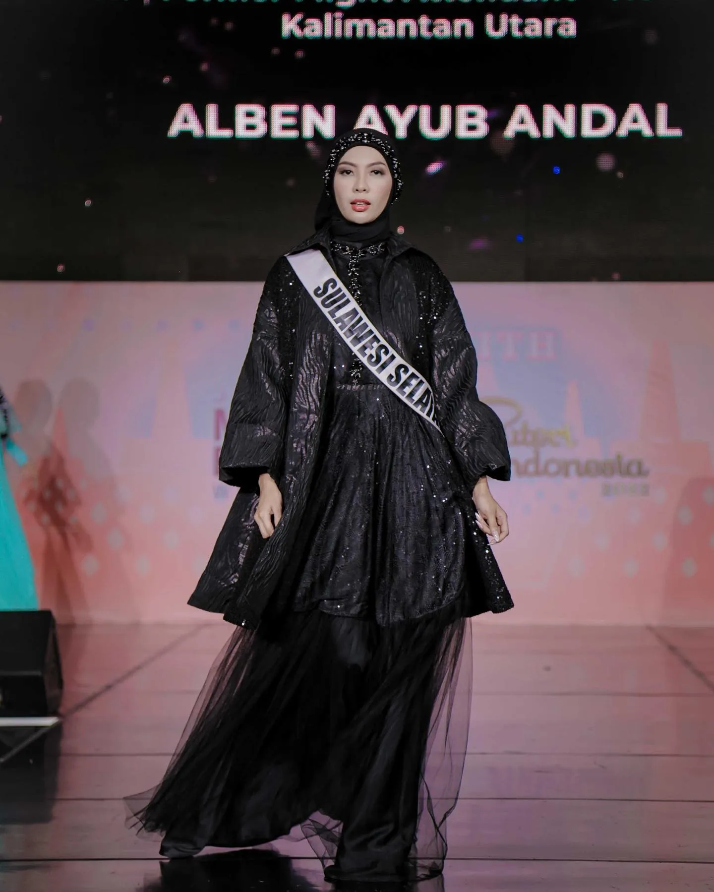 candidatas a puteri indonesia 2022. final: 27 may. - Página 39 XT7mzb