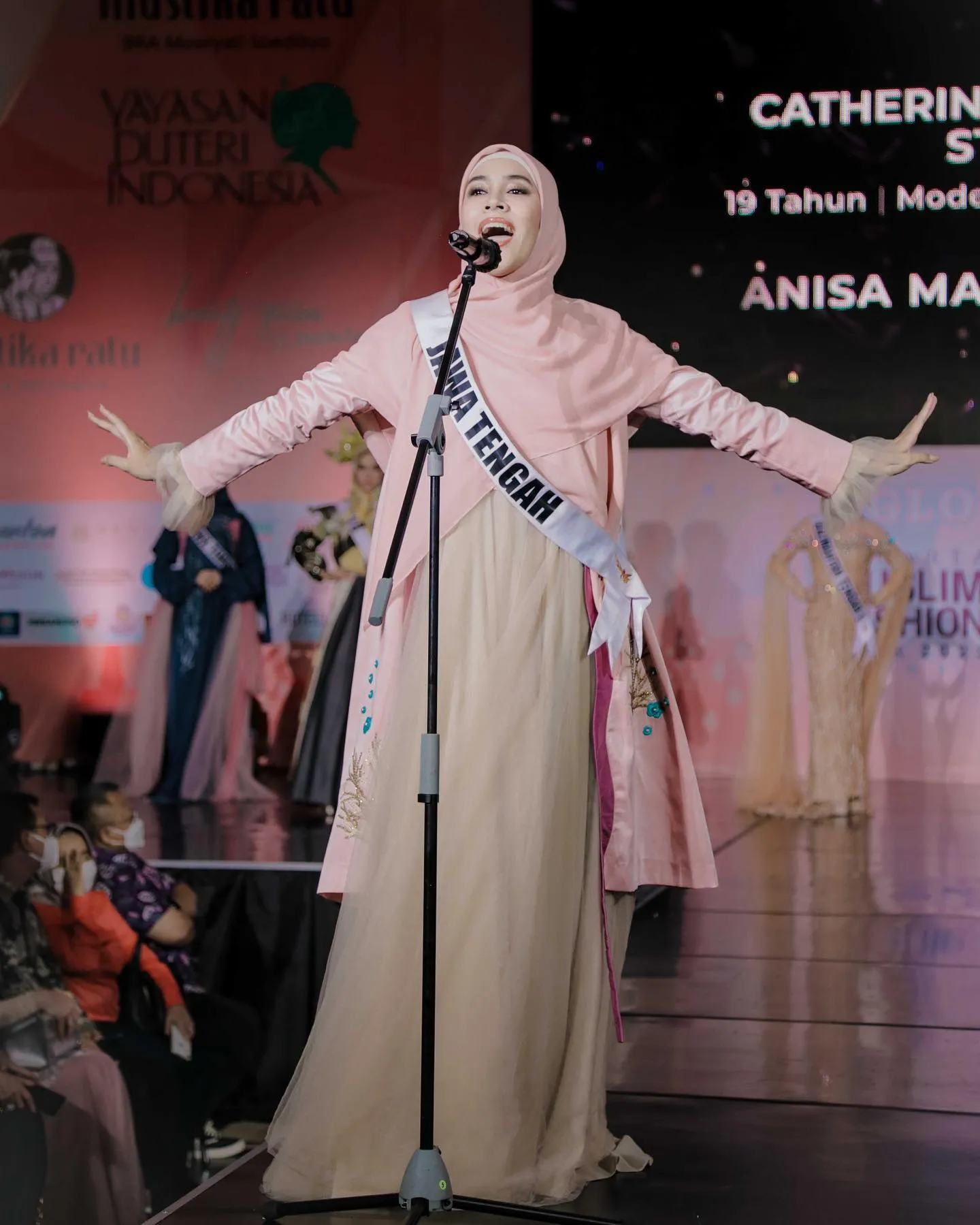 candidatas a puteri indonesia 2022. final: 27 may. - Página 38 XTRwhv