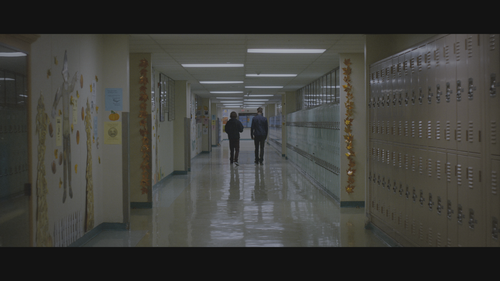 The.Guest.2014.UHD.BluRay.REMUX.2160p.HEVC.DTS HD.MA5.1 HDS.mkv 20220603 142209.307.png