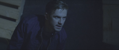 The.Guest.2014.1080p.Pad HDR.UHD.BluRay.AAC.x265 10bit HDSPad.mp4 20220603 142040.157.png