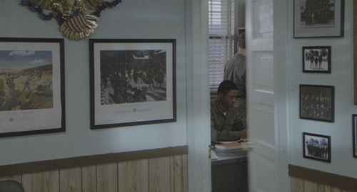 Stripes.1981.Extended.Cut.2160p.HDR.UHD.BluRay.TrueHD.7.1.Atmos.x265 10bit HDS.mkv 20220604 183812.3.png