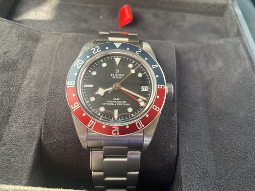 3CB19F7F 83B4 4FC1 B193 B7E24DC219A6.jpg