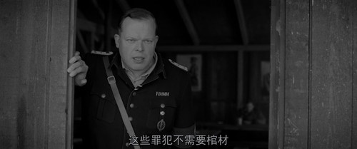 The.Captain.2017.1080p.Pad HDR.UHD.BluRay.AAC.x265 10bit HDSPad.mp4 20220523 133954.689.jpg