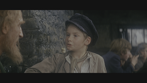 Oliver!.1968.UHD.BluRay.REMUX.2160p.HEVC.TrueHD7.1.Atmos HDS.mkv 20220602 064001.214.png