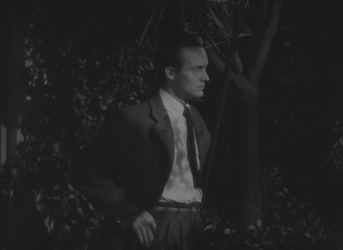 Double.Indemnity.1944.2160p.HDR.UHD.BluRay.DD1.0.x265 10bit HDS.mkv 20220605 062439.398.png