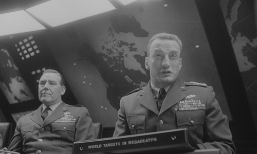 Dr.Strangelove.Or.How.I.Learned.to.Stop.Worrying.and.Love.the.Bomb.1964.2160p.HDR.UHD.BluRay.DTS HD..png
