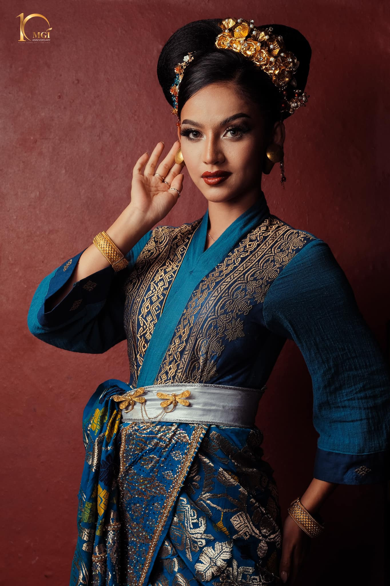  traje tradicional indonesio de candidatas a miss grand international 2022.	 - Página 3 ZpDgku