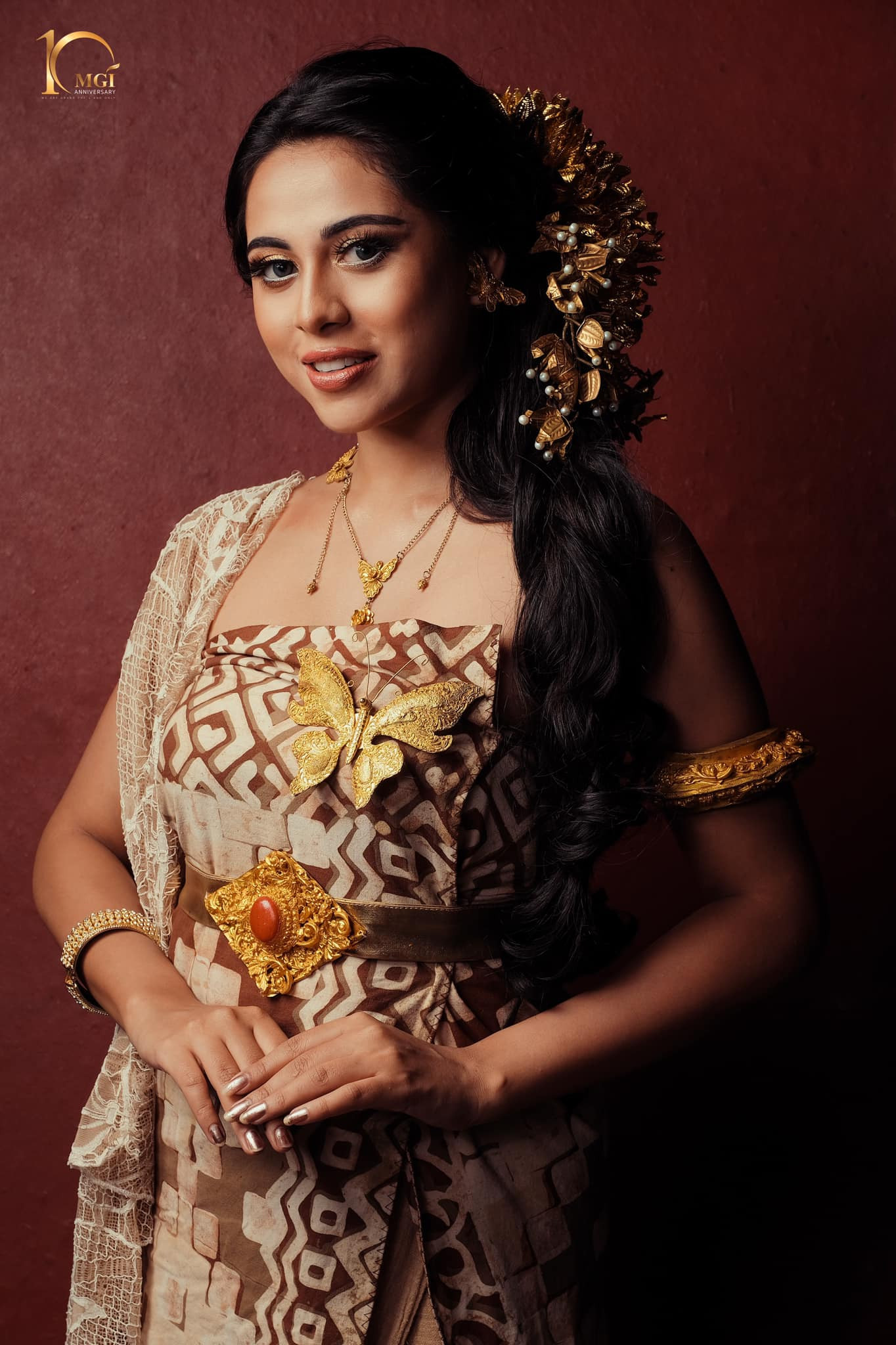 traje tradicional indonesio de candidatas a miss grand international 2022.	 ZpvPWb