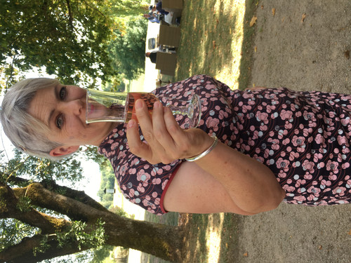 B75D7FF9 BA5B 4B7C BC1A BBA4F2347878.jpg