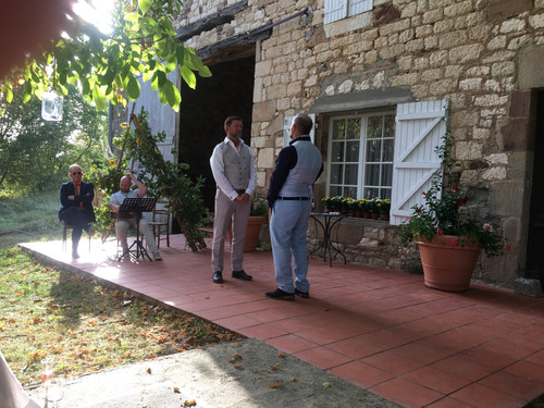 30E79549 2CE8 4278 894B CD356923698C.jpg