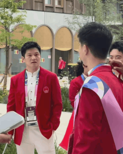 img 1723467068654006ML4Iegy1hsldeg6rxvg30u011inps.gif