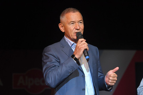 GUswd7rbgAAdu t?format=jpg.jpg