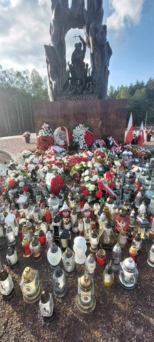 GUjwg hWYAANhnQ?format=jpg.jpg