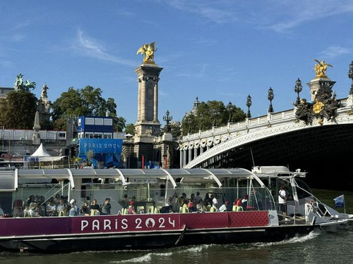 454673260 900997728722181 1109503442542656365 n.jpg?stp=cp6 dst jpg s600x600& nc cat=104&ccb=1 7& nc.jpg