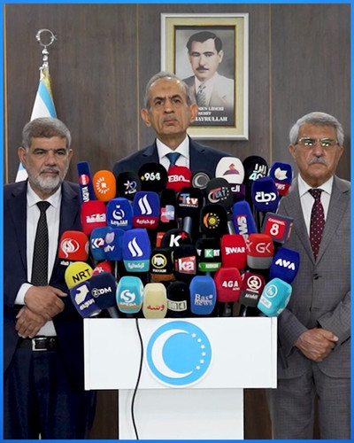 R0xgAqULeB QzrlU.jpg