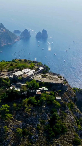 XKWMzsh F 9PG4Oc.jpg