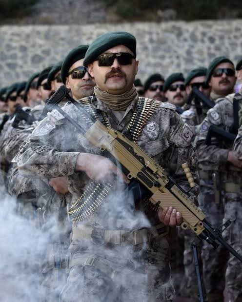 GUyhB9 XwAAQ2oL?format=jpg.jpg