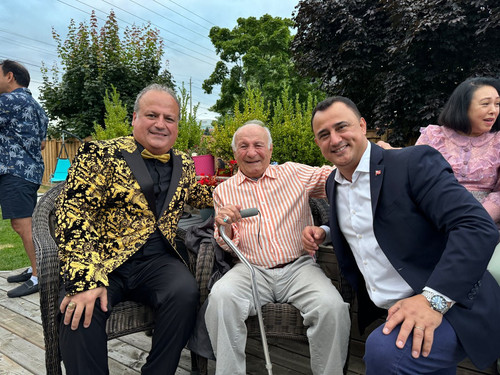 GUqoRV8WQAAUoW ?format=jpg.jpg