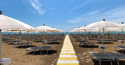 17436086201082481455?url=http%3A%2F%2Finfosannio.com%2Fwp content%2Fuploads%2F2024%2F08%2Fspiaggia b.jpg