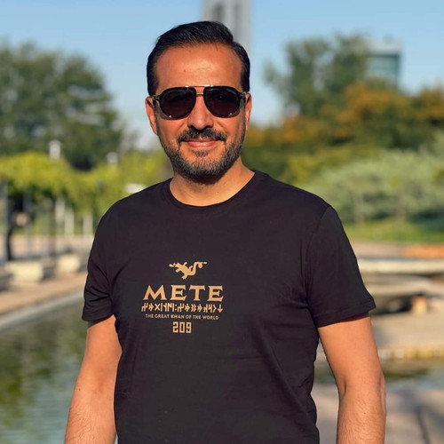 GUtQ1l9WgAAyLx ?format=jpg.jpg