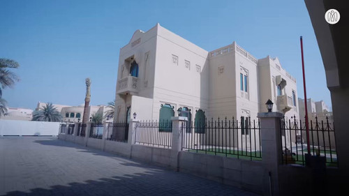 G932vPq We qvR66.jpg