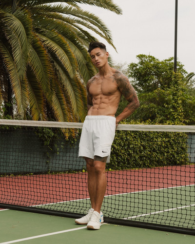 Photo by Vinh Luu on June 20, 2024. May be an image of 1 person, playing tennis, activewear, sportsw.jpg