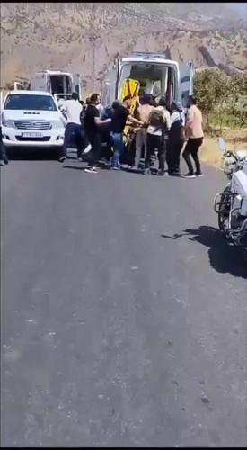 X HUq0zTi0K7qBtE.jpg