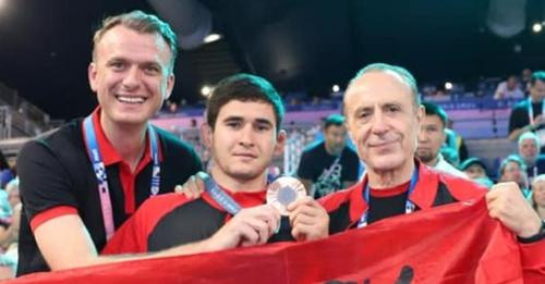 12836249539898877559?url=https%3A%2F%2Fshqiptarja.com%2Fuploads%2F780x440%2F1723372008 fidelylli.jpg.jpg