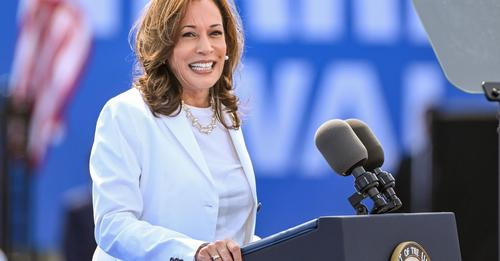 10209202905071482806?url=https%3A%2F%2Ftvn24.pl%2Fnajnowsze%2Fcdn zdjecie 1394690 kamala harris ph80.jpg