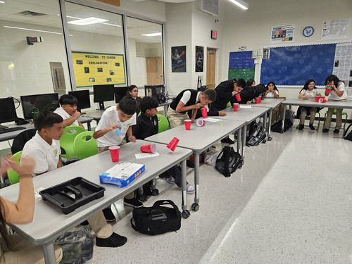 GU0N7HJX0AAp 2C?format=jpg.jpg