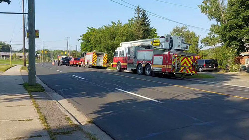 avE z7kEz289Up4N.jpg