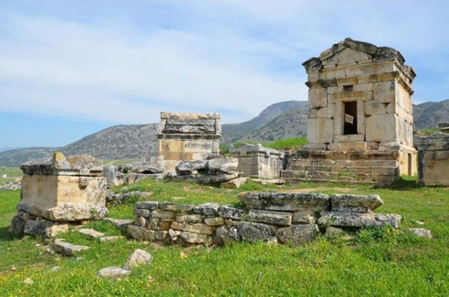 GU3x RHW4AAraJ2?format=jpg.jpg