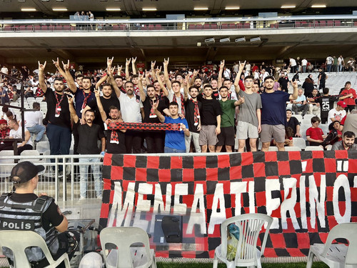 GUt HIGXwAA1FJP?format=jpg.jpg