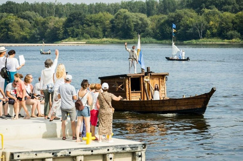 455089560 909543837881769 4579632284496750589 n.jpg?stp=dst jpg p180x540& nc cat=111&ccb=1 7& nc sid.jpg