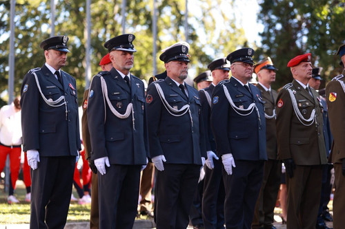 GU2eUw WwAAJLhs?format=jpg.jpg