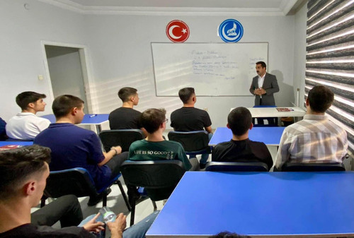 GUyABzYXUAA0B 1?format=jpg.jpg