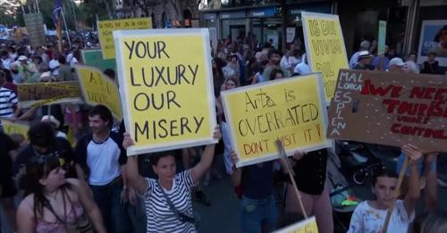 12005606194727821782?url=https%3A%2F%2Ffakty.tvn24.pl%2Fnajnowsze%2Fcdn zdjecie 9785246 ludzie maja .jpg