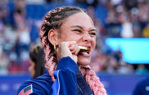 dl.beatsnoop.com final P3Sg2sku7l.jpg