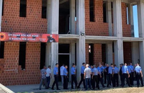 455102332 906014201555437 7625390501850982653 n.jpg? nc cat=109&ccb=1 7& nc sid=127cfc& nc ohc=G y8k.jpg