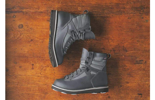 Saltwater Fly Fishing Boots to Meet Various Needs.jpg