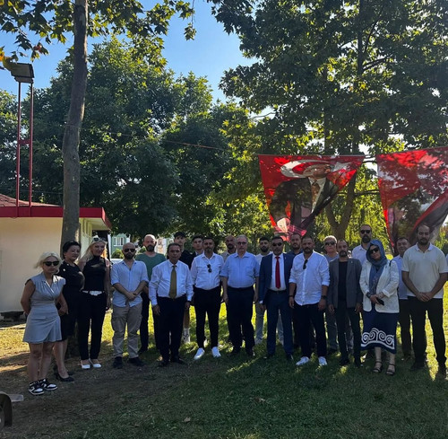 GUzVbMIWIAAe Pq?format=jpg.jpg