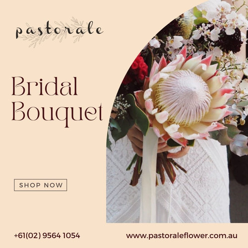 Buy Bridal Bouquet Online.jpg