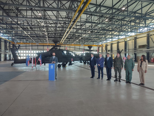 GU3nwflWQAIP W7?format=jpg.jpg