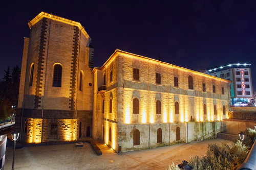 GU4bN4uXoAAO5 M?format=jpg.jpg