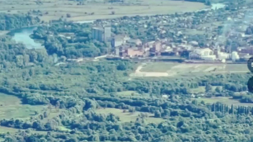 Fpbljk WUtia7Bt6.jpg